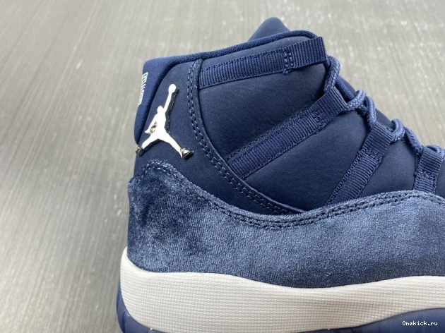One Kick AR0715-441 Navy Midnight 11 WMNS Velvet Air Jordan 0707